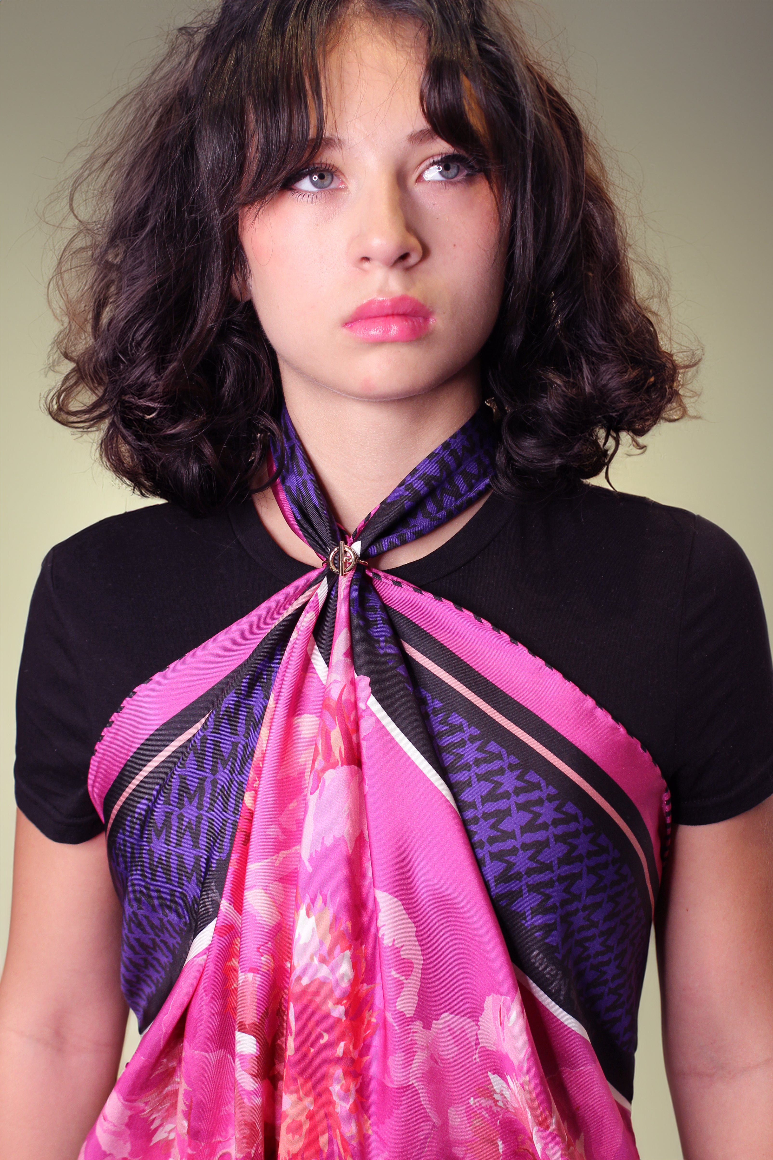 Rêver Pivoines Mulberry Silk Scarf