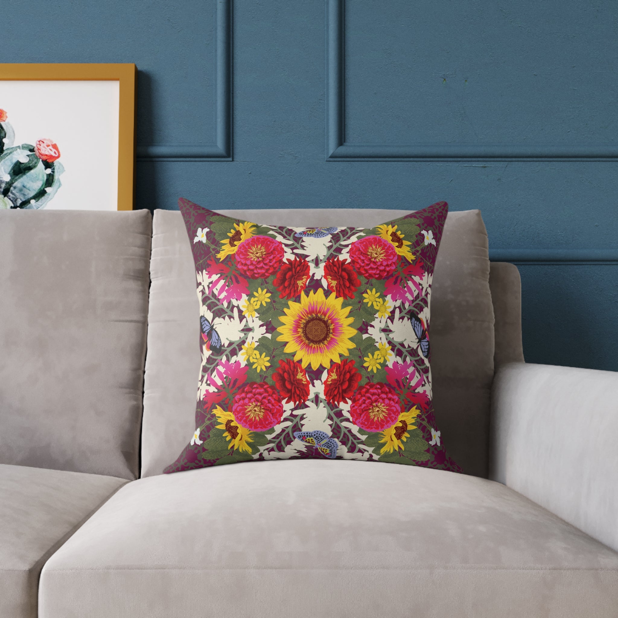 Flor de Fuego Pillow