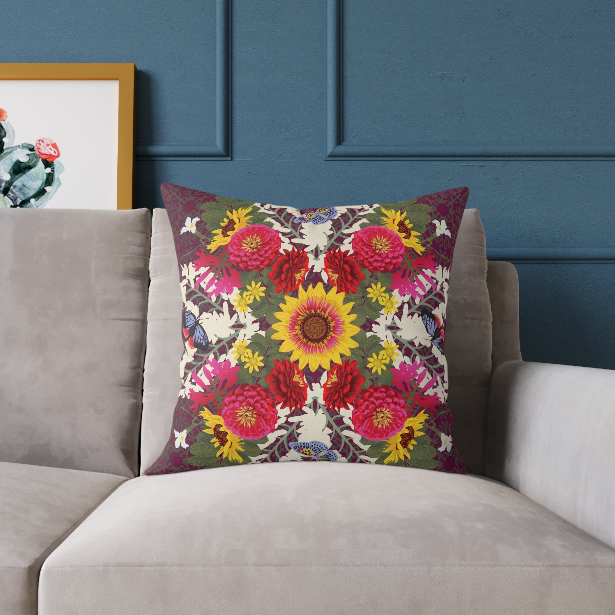 Flor de Fuego Pillow