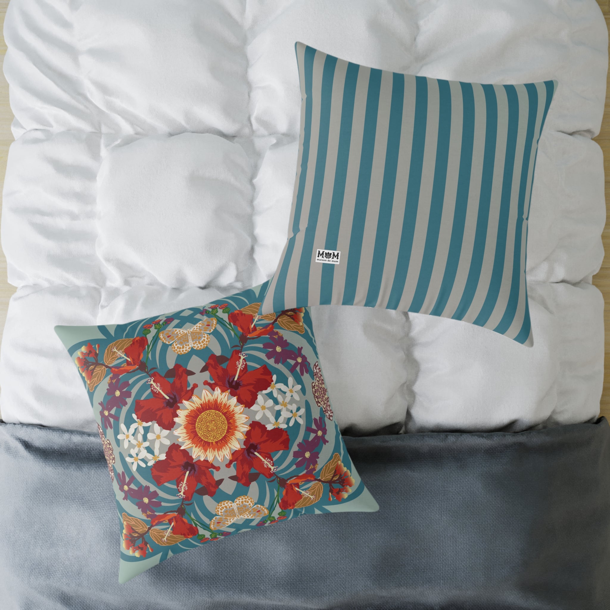 Sol del Trópico Pillow ~ Autumn