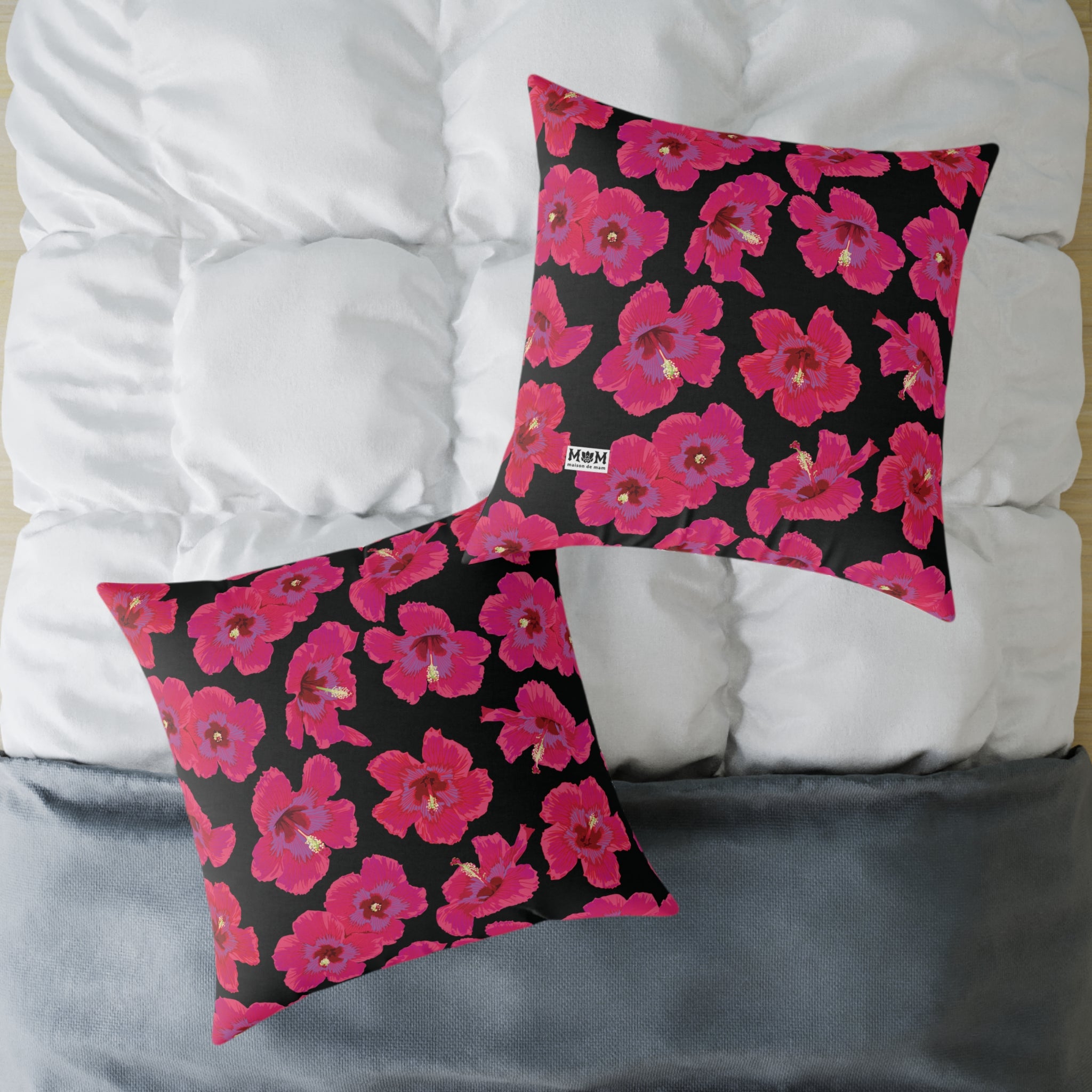 Pualani Pillow ~ Black