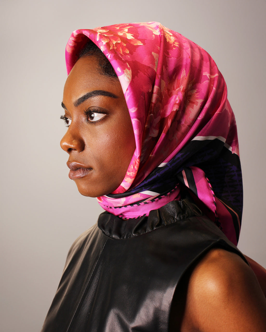 Rêver Pivoines Mulberry Silk Scarf