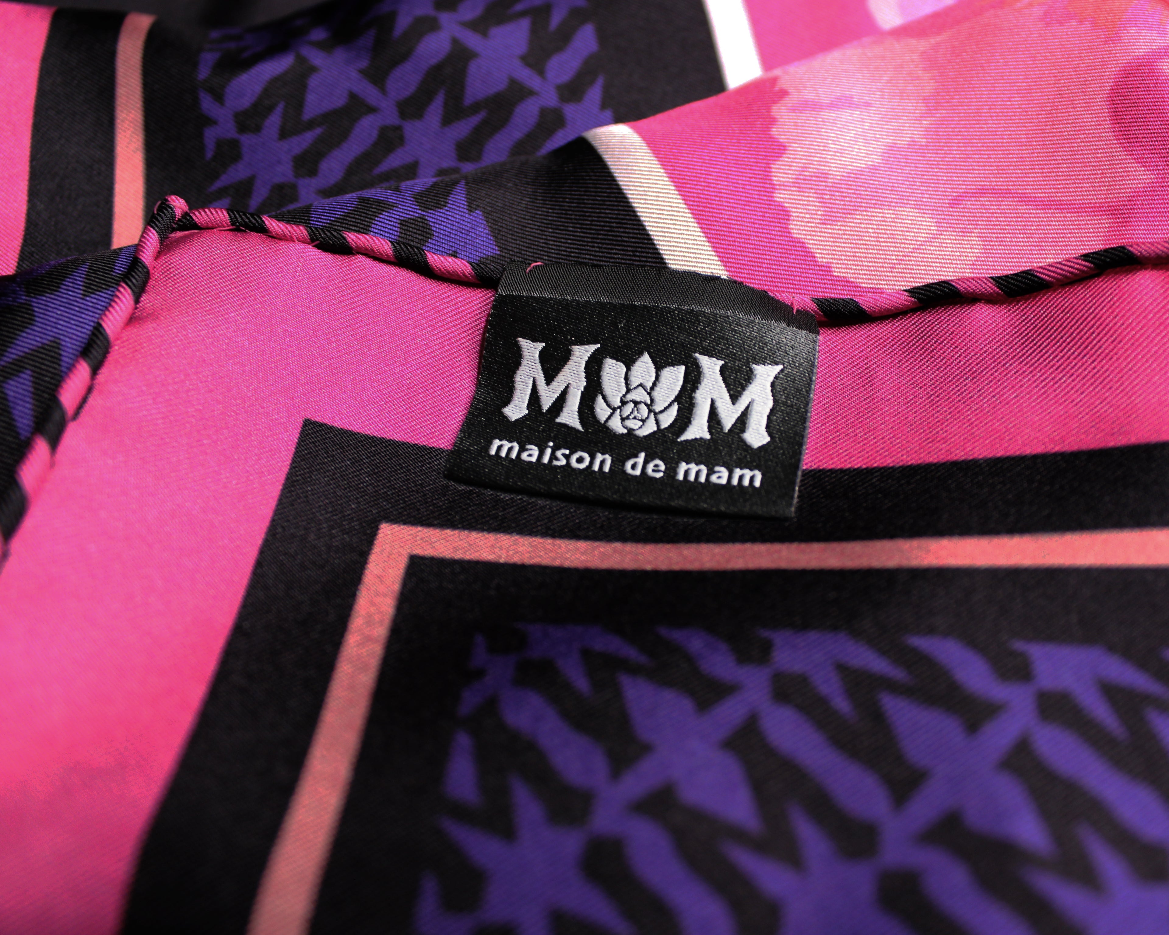 Rêver Pivoines Mulberry Silk Scarf